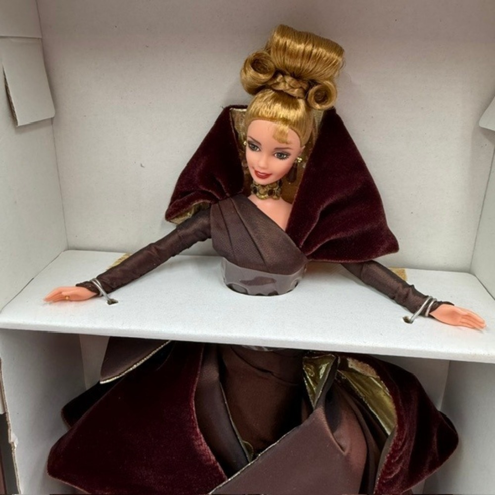 Barbie Couture Portrait in Taffeta 1996 Collector Edition Mattel 15528 Brown - Picture 4 of 9